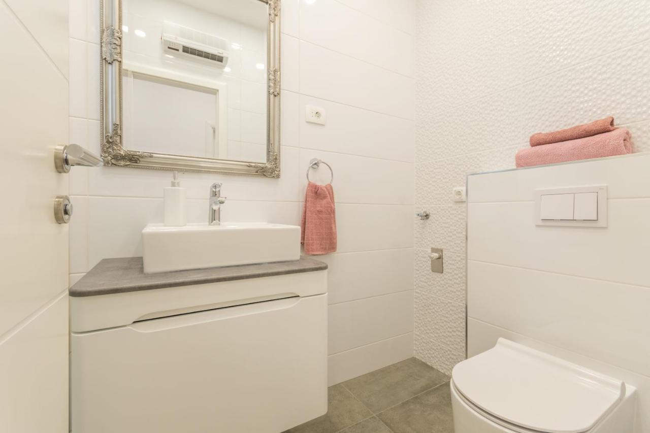Apartmani Bonaca - 10M To The Sea เกรบัชติซา ภายนอก รูปภาพ