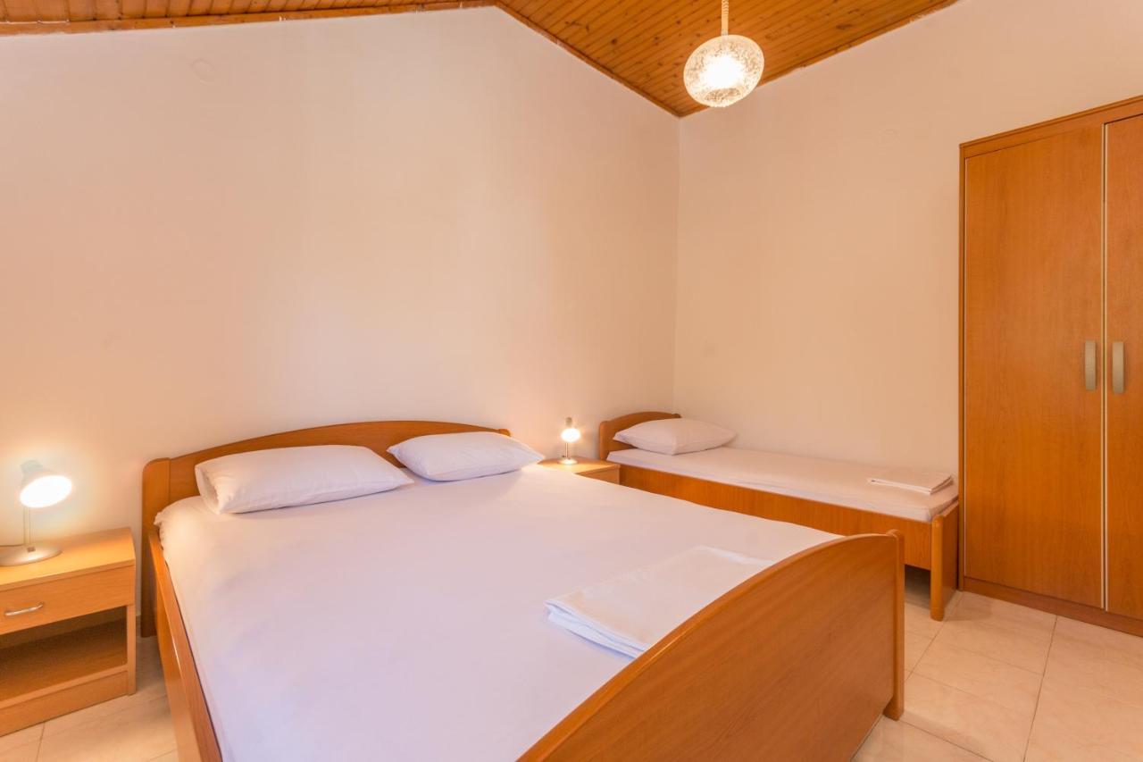 Apartmani Bonaca - 10M To The Sea เกรบัชติซา ภายนอก รูปภาพ